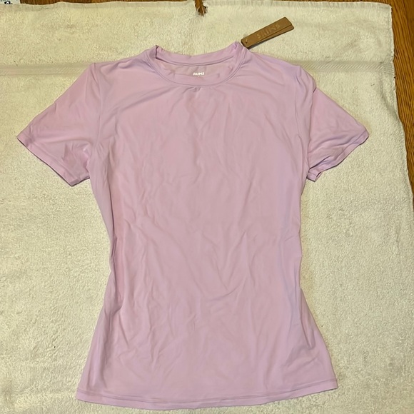 SKIMS Tops - SKIMS Fits Everybody T-Shirt